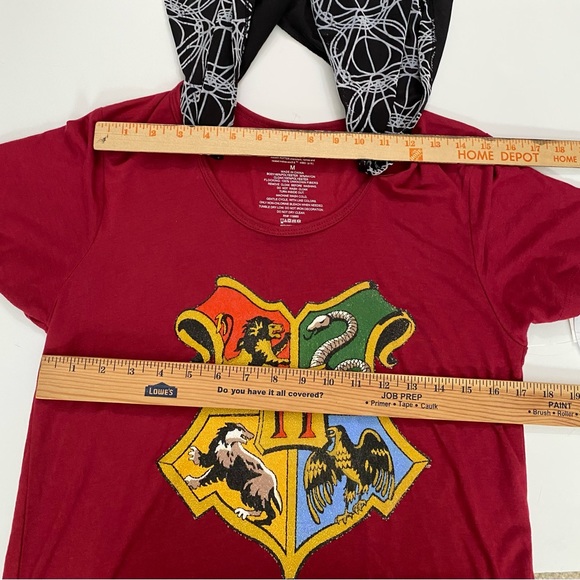 HARRY POTTER Halloween Juniors' Size M(7/9) Halloween Costume T-shirt with Cape - Picture 2 of 13